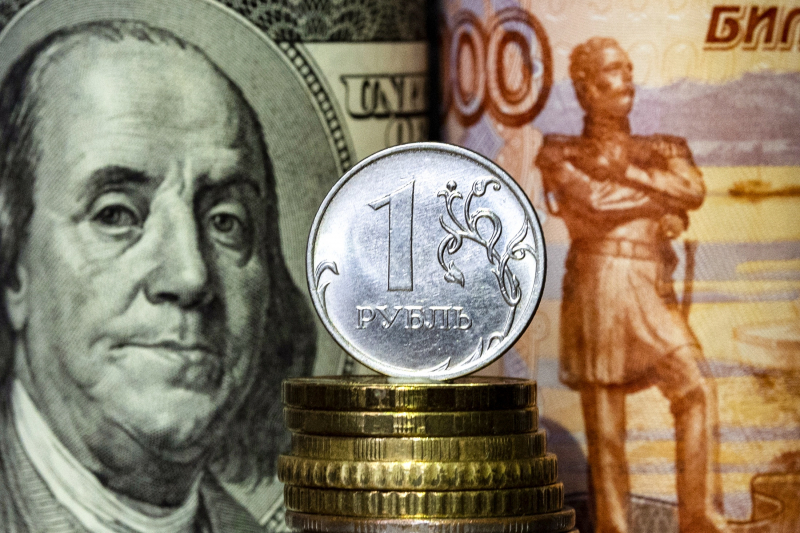 Что будет с рублем, нефтью и биржей на неделе с 15 по 21 июня
