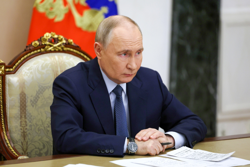 Путил дал поручение о восстановлении пострадавших от БПЛА объектов торговли и логистики